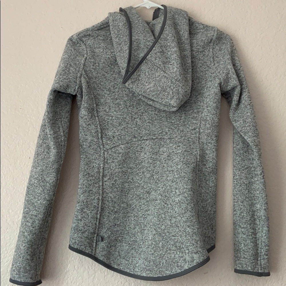 Lululemon jacket - Picture 3 of 3